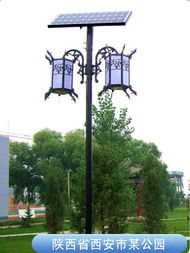 光譜LED太陽能路燈與高桿燈 產(chǎn)品圖鑒、價(jià)格趨勢(shì)與廠家選擇全解析